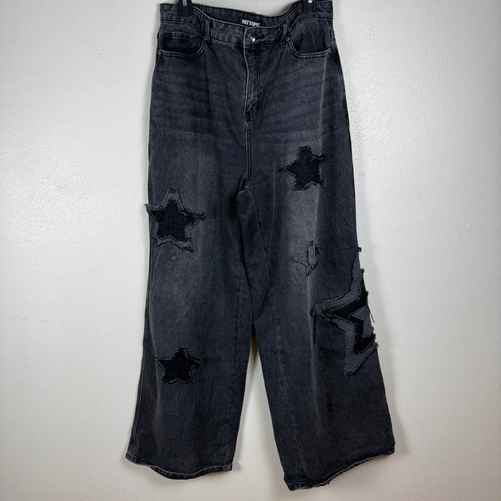 Hot Topic Women Black Star Patch Wide Leg Baggy Jeans Size 13 Distressed Grunge